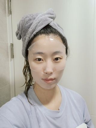 약손명가코스메틱 에오스보떼 푸가 64 스킨 핏 콜라겐 매직 마스크 — 5점을 준 리뷰어가 2021년 2월 올린 사용 사진