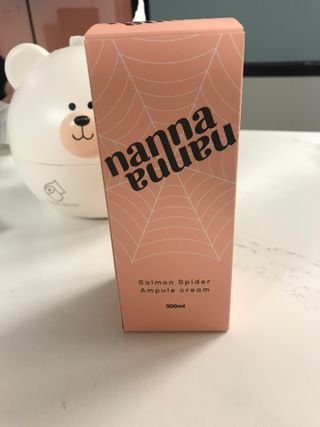 난나 살몬 스파이더 검버섯 미백 톤업 화이트닝 연어 앰플 크림 300ml 대용량 — 5점을 준 리뷰어가 2022년 8월 올린 사용 사진