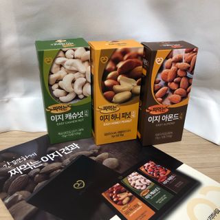 짜먹는 이지견과 짜먹는 이지아몬드, 짜먹는 이지허니피넛, 짜먹는 이지캐슈넛 각 10g X  10포 — 4점을 준 리뷰어가 2021년 2월 올린 사용 사진