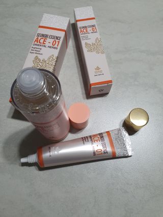 조아산코스메틱 에이스원 크림 + 에이스원 스킨 — 4.5점을 준 리뷰어가 2021년 11월 올린 사용 사진