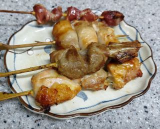 [다물꼬치] 모듬꼬치 10개 +데리야끼소스120g+매운고추소스120g — 5점을 준 리뷰어가 2021년 10월 올린 사용 사진