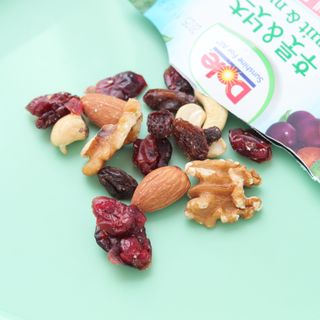 돌 [Dole] 후룻&넛츠 블랙/옐로우/레드라벨 (맛 랜덤발송) — 5점을 준 리뷰어가 2025년 1월 올린 사용 사진