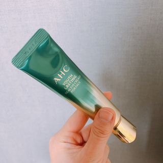 [NEW 탄력유턴 아이크림] AHC 유스 래스팅 리얼 아이크림 포 페이스 — 4.5점을 준 리뷰어가 2021년 2월 올린 사용 사진