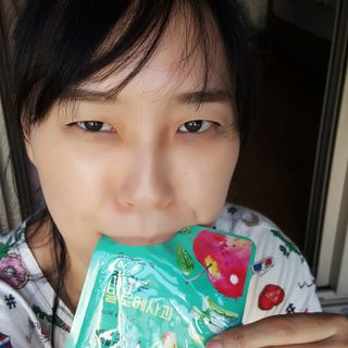 서울약사신협 잘 담은 알로애사과_70ml x 30포 — 5점을 준 리뷰어가 2021년 10월 올린 사용 사진