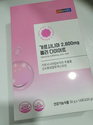 주식회사 얼굴반쪽 [얼굴반쪽 가르시니아 2,800mg] x 14포 1주 젤리 다이어트 보조제 체지방감소 — 3점을 준 리뷰어가 2021년 10월 올린 사용 사진
