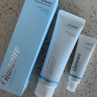 닥터데디스  잇몸치약 100g  [건강한 잇몸 관리를 위한 치약] + 여행용미니치약 15g — 5점을 준 리뷰어가 2022년 8월 올린 사용 사진