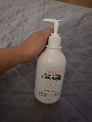 [닥터문] 프리미엄 알로에베라 선크림 500ml — 5점을 준 리뷰어가 2022년 7월 올린 사용 사진