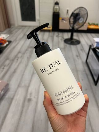 레츄얼 더 센트 바디로션 시크릿 파라다이스(500ml) — 5점을 준 리뷰어가 2022년 6월 올린 사용 사진