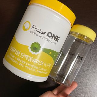 프로티원 단백질쉐이크 녹차맛 2주분 1통+보틀 — 5점을 준 리뷰어가 2021년 5월 올린 사용 사진