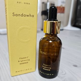 스킨큐어 산다화 비타민c 화이트닝 에센스 30ml — 5점을 준 리뷰어가 2024년 1월 올린 사용 사진