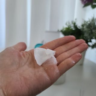 리더스코스메틱 리더스 카밍 바이오틱스 퀵 수딩 패드 — 5점을 준 리뷰어가 2022년 5월 올린 사용 사진