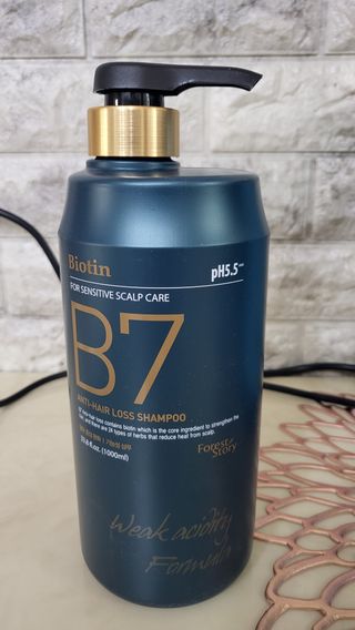 [포레스트스토리] 탈모증상완화 샴푸 1,000ml — 5점을 준 리뷰어가 2022년 3월 올린 사용 사진