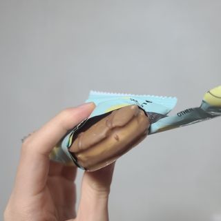 롯데제과 쁘띠몽쉘 마롱몽블랑 — 5점을 준 리뷰어가 2021년 10월 올린 사용 사진