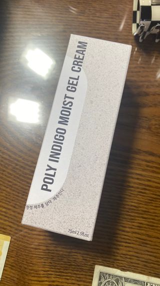 제주인디 폴리 인디고 모이스트 젤 크림 (이너보틀 에디션) — 5점을 준 리뷰어가 2023년 4월 올린 사용 사진
