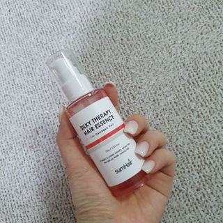썸헤어 / SUMHAIR 썸헤어 실키 테라피 헤어 에센스 — 5점을 준 리뷰어가 2021년 4월 올린 사용 사진
