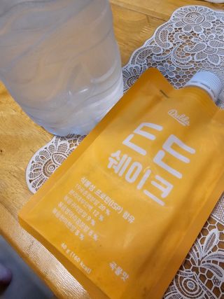 [덜다] 든든 식물성 단백질 쉐이크 40g X 7입 (곡물/딸기) — 5점을 준 리뷰어가 2023년 7월 올린 사용 사진
