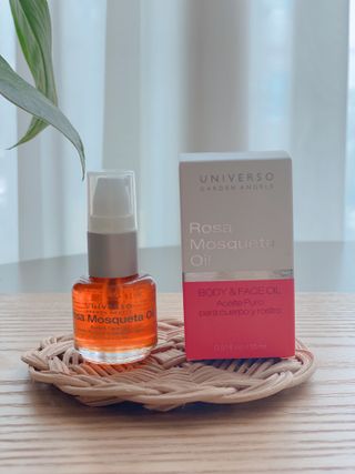 유니베르소 로즈힙 오일 15ml — 4.5점을 준 리뷰어가 2021년 6월 올린 사용 사진