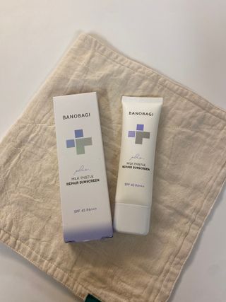 바노바기 코스메틱 바노바기 밀크씨슬 리페어 시카 선스크린 플러스 50ml — 5점을 준 리뷰어가 2023년 3월 올린 사용 사진
