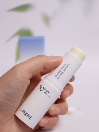 아이레시피 워터리터치 에센스 선 밤 [SPF50+/PA++++] — 5점을 준 리뷰어가 2023년 2월 올린 사용 사진