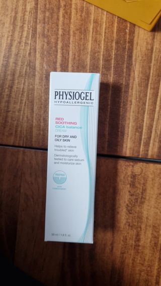 피지오겔 레드수딩 시카밸런스 크림 50ml — 5점을 준 리뷰어가 2022년 4월 올린 사용 사진