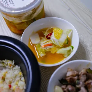 셰프애찬 단호박 백김치 1kg — 5점을 준 리뷰어가 2022년 10월 올린 사용 사진