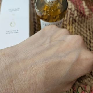 [스킨1004] 마다가스카르 센텔라 앰플 100ml — 5점을 준 리뷰어가 2024년 5월 올린 사용 사진