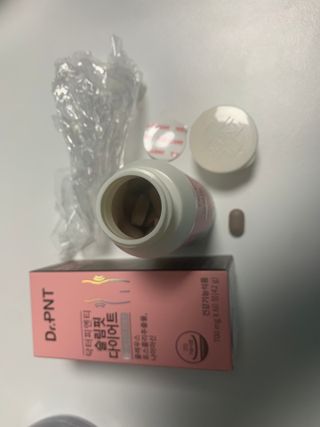 닥터피엔티 [Dr.PNT] 하루 2알로 건강한 다이어트! 한겨울에도 체지방만 쏙~ 슬림핏 다이어트 — 5점을 준 리뷰어가 2022년 8월 올린 사용 사진