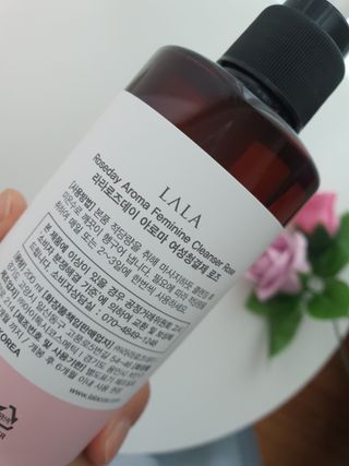 라라로즈데이 시즌2 여성청결제 200ml 아로마 페미민 클렌저, 독일더마인증 — 5점을 준 리뷰어가 2021년 8월 올린 사용 사진