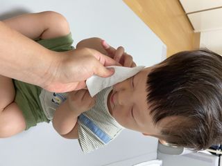 설랩수앤슈, 직접 만들어 쓰는 아기 물티슈 — 5점을 준 리뷰어가 2021년 8월 올린 사용 사진