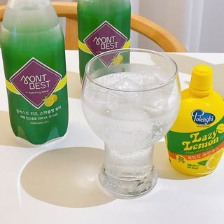 몽베스트 Montbest with Sparkling water Lemon OR Lime 20병(랜덤) — 5점을 준 리뷰어가 2022년 12월 올린 사용 사진