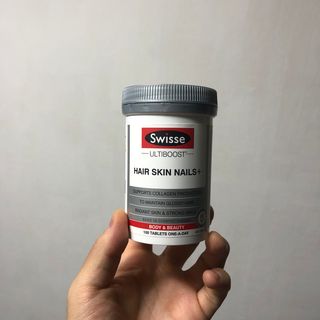 Swisse 스위스 헤어스킨네일 100정 — 3점을 준 리뷰어가 2021년 9월 올린 사용 사진