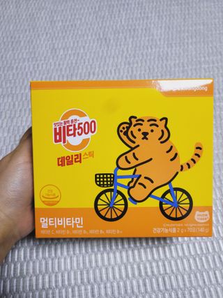 광동생활건강 [광동] 비타500데일리스틱  ★빼빼로데이★ 30포+70포+ 뚱랑이스티커+빼빼로+쇼핑백 — 5점을 준 리뷰어가 2022년 11월 올린 사용 사진