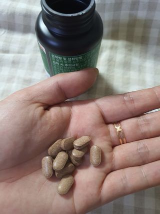 슬림플래닛 녹차카테킨 500mg 애프터밀 — 5점을 준 리뷰어가 2021년 8월 올린 사용 사진