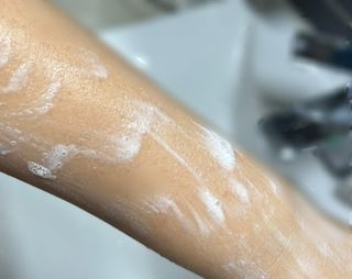 블립 ★올리브영 약산성 폼클렌징 살리실산 요철클렌징 균제거 시카 어성초 클렌징폼 [네이버 구매+인스타 리뷰] — 5점을 준 리뷰어가 2024년 12월 올린 사용 사진