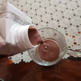 이너프 뮐크 초콜릿맛 — 3점을 준 리뷰어가 2022년 9월 올린 사용 사진
