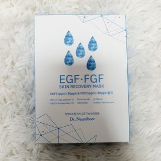 Dr.느루벗 느루벗 EGF FGF 스킨 리커버리 마스크 10장 — 5점을 준 리뷰어가 2021년 5월 올린 사용 사진
