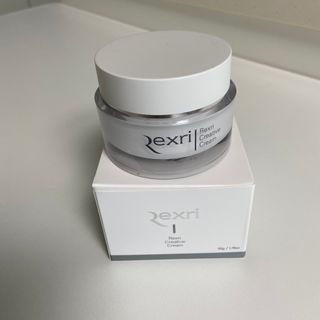 렉스리 크리에이티브 크림  Rexri Creative Cream — 4.5점을 준 리뷰어가 2021년 10월 올린 사용 사진