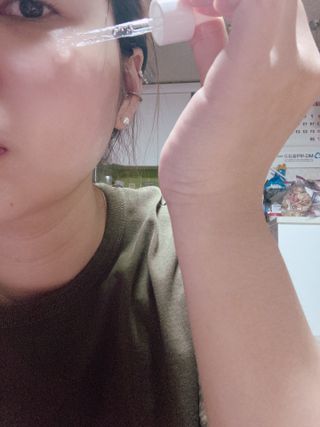 체르엠 스템앤셀 비타민 브라이트닝 에센스 30ml 1개 — 4점을 준 리뷰어가 2022년 1월 올린 사용 사진