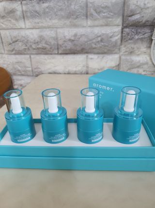 아로메르 리바이탈라이징 블루밍 앰플 10ml x 4ea — 5점을 준 리뷰어가 2021년 8월 올린 사용 사진