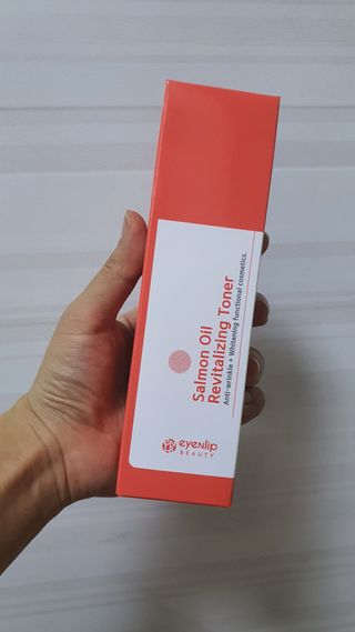 아이앤립 / EYENLIP 아이앤립 연어오일 리바이탈라이징 토너+앰플+크림 3종 세트 — 4점을 준 리뷰어가 2021년 6월 올린 사용 사진