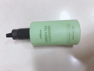 프리마인 메이크업과 들뜨는 각질까지 한방에 깐달걀로! 순하기까지한 셀베이스 그린티클렌저(200ml) — 4점을 준 리뷰어가 2023년 1월 올린 사용 사진