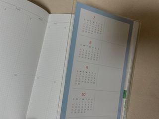 리훈 2024다이어리 아이라이크 모눈다이어리 — 4점을 준 리뷰어가 2023년 9월 올린 사용 사진