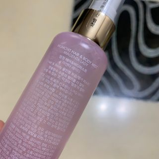 멈칫 X 최준 헤어 앤 바디미스트 소프트블루솝, 마젠타레이디 2종 — 5점을 준 리뷰어가 2021년 6월 올린 사용 사진