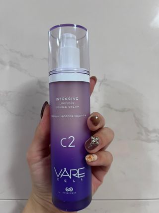 바르셀 주름개선 리프팅 영양크림 인텐시브 리포좀 더블크림-C2 50ml — 5점을 준 리뷰어가 2021년 11월 올린 사용 사진