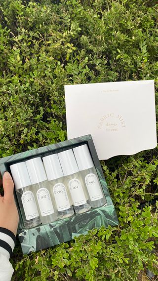 디어포레스트 [5개세트] 숲속의 하루 패브릭미스트 (섬유향수/ 룸스프레이) 50ml 5개 — 5점을 준 리뷰어가 2022년 10월 올린 사용 사진