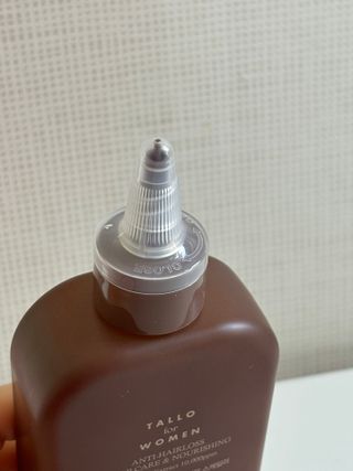 딸로 맥주효모 두피스케일러 / 각질&노폐물 타파 두피 딥-클렌징 — 5점을 준 리뷰어가 2024년 2월 올린 사용 사진