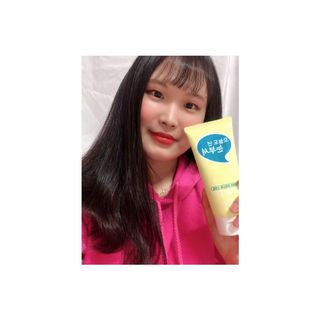 IO 아이오 오늘도 넌 눈부셔 - 데일리 스크럽 클렌징폼 — 4.5점을 준 리뷰어가 2021년 2월 올린 사용 사진