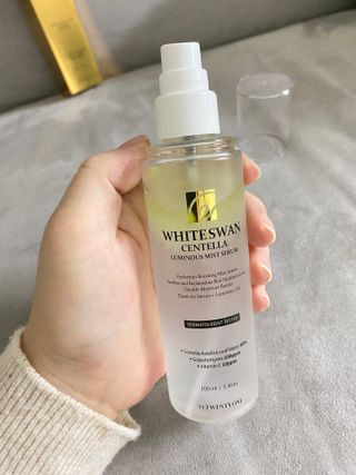 오투에니원 화이트스완 센텔라 루미너스 미스트 세럼 100ml — 5점을 준 리뷰어가 2023년 1월 올린 사용 사진