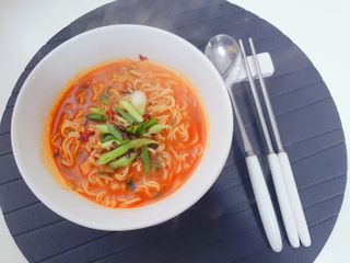 [풀무원] 자연은맛있다 정면, 백면, 홍면  세트 — 5점을 준 리뷰어가 2021년 4월 올린 사용 사진