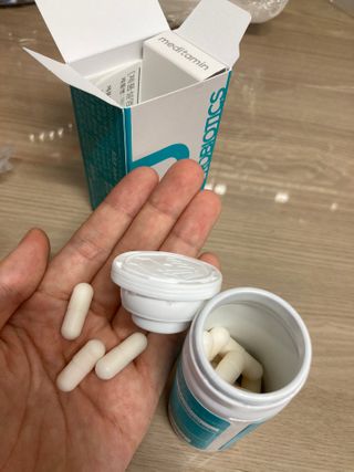 메디타민 인체유래 비피더스 포스트 프로바이오틱스 — 5점을 준 리뷰어가 2021년 1월 올린 사용 사진
